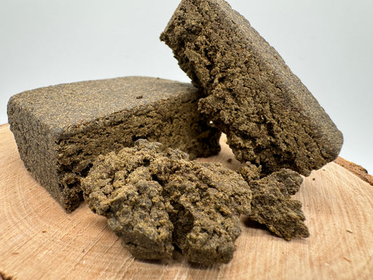 WILLY WONKA de cáñamo premium con 28,02% de CBD y <0,02% de THC · HASH